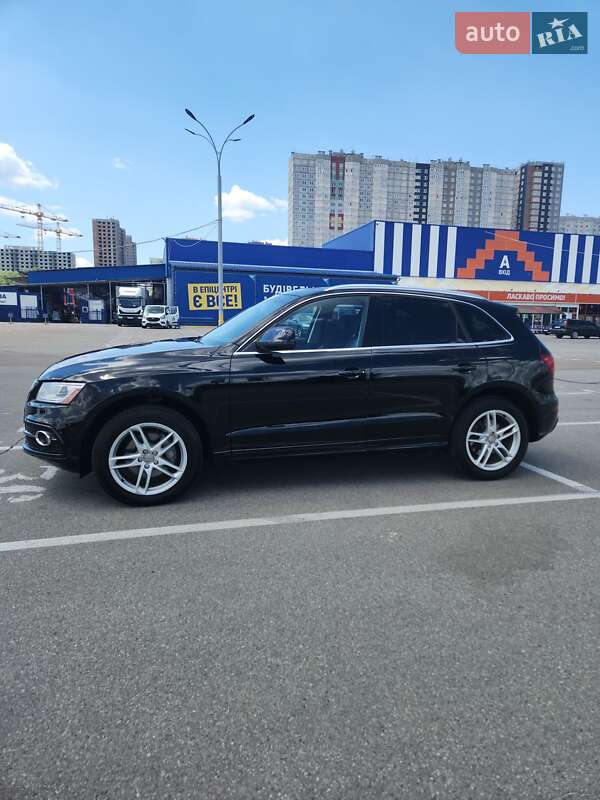 Внедорожник / Кроссовер Audi Q5 2014 в Киеве