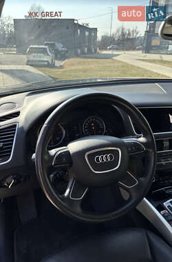 Позашляховик / Кросовер Audi Q5 2013 в 