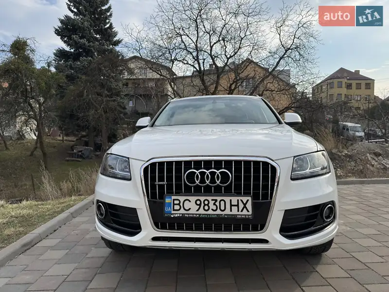 Позашляховик / Кросовер Audi Q5 2013 в 