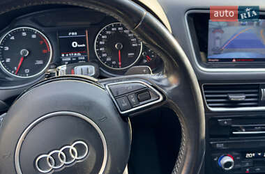 Позашляховик / Кросовер Audi Q5 2016 в 
