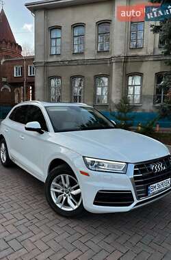 Внедорожник / Кроссовер Audi Q5 2020 в 