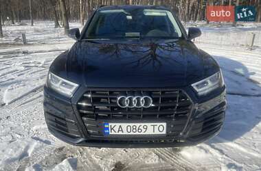 Позашляховик / Кросовер Audi Q5 2019 в Києві