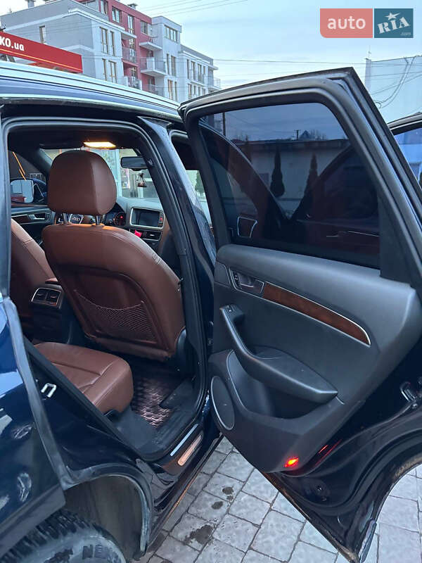 Внедорожник / Кроссовер Audi Q5 2011 в Львове