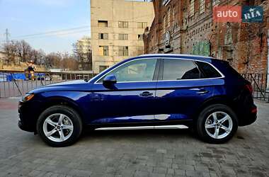 Позашляховик / Кросовер Audi Q5 2020 в Харкові