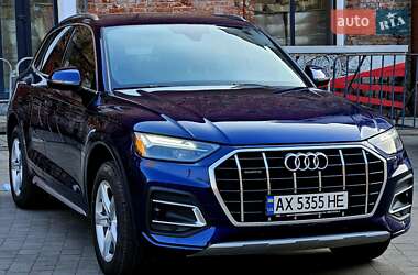 Внедорожник / Кроссовер Audi Q5 2020 в 