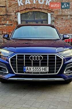 Внедорожник / Кроссовер Audi Q5 2020 в 
