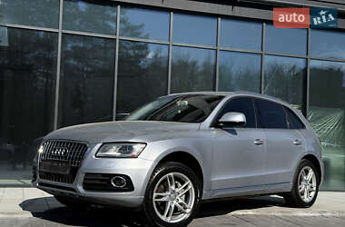 Внедорожник / Кроссовер Audi Q5 2015 в 