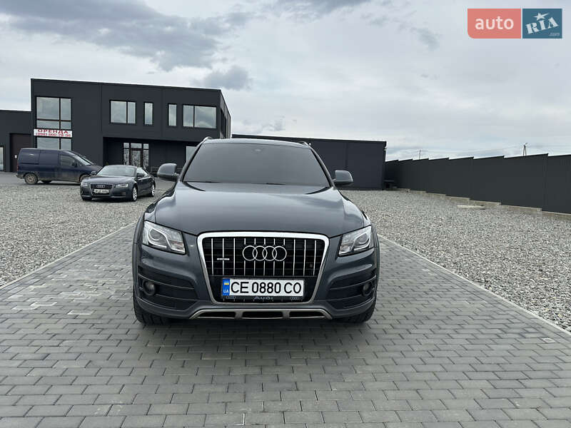 Внедорожник / Кроссовер Audi Q5 2010 в Черновцах