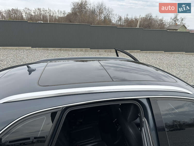 Внедорожник / Кроссовер Audi Q5 2010 в Черновцах