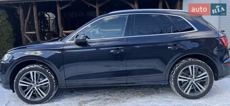 Позашляховик / Кросовер Audi Q5 2020 в Львові фото 10 Позашляховик / Кросовер Audi Q5 2020 в Львові