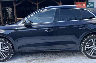Внедорожник / Кроссовер Audi Q5 2020 в 