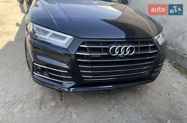 Внедорожник / Кроссовер Audi Q5 2020 в 