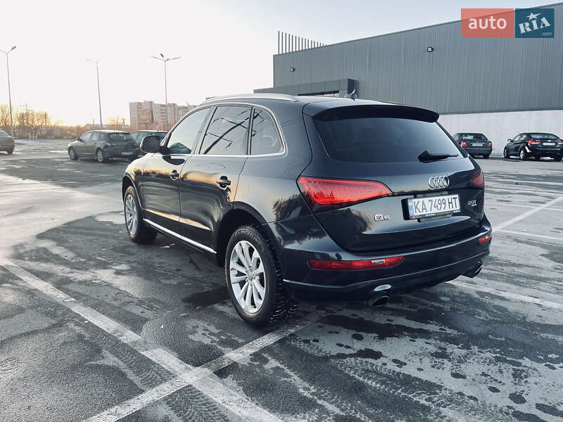 Позашляховик / Кросовер Audi Q5 2014 в Києві