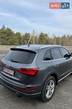Внедорожник / Кроссовер Audi Q5 2015 в 