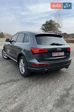 Внедорожник / Кроссовер Audi Q5 2015 в 