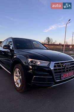 Внедорожник / Кроссовер Audi Q5 2019 в Львове