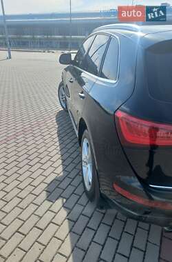 Позашляховик / Кросовер Audi Q5 2015 в 