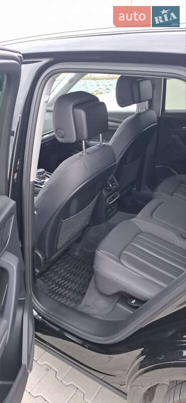 Внедорожник / Кроссовер Audi Q5 2020 в Львове