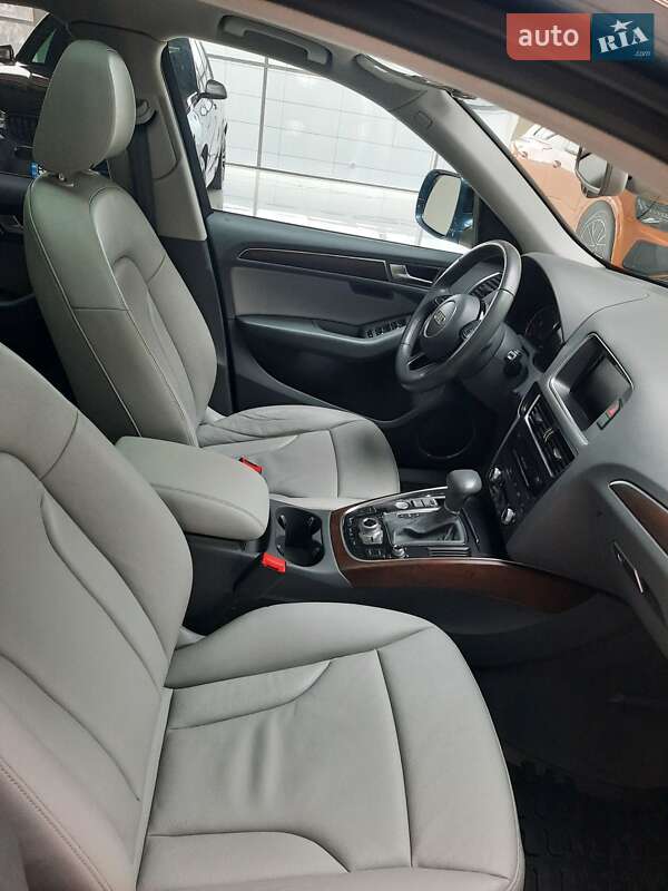 Позашляховик / Кросовер Audi Q5 2014 в Хмельницькому