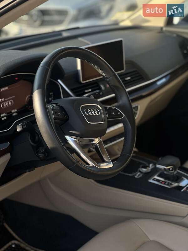 Внедорожник / Кроссовер Audi Q5 2019 в Самборе фото 16 Внедорожник / Кроссовер Audi Q5 2019 в Самборе