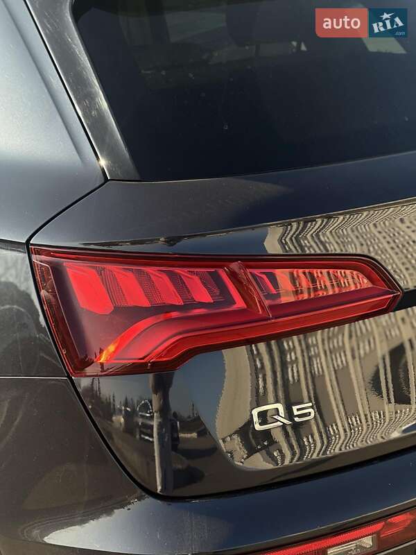 Внедорожник / Кроссовер Audi Q5 2019 в Самборе фото 25 Внедорожник / Кроссовер Audi Q5 2019 в Самборе