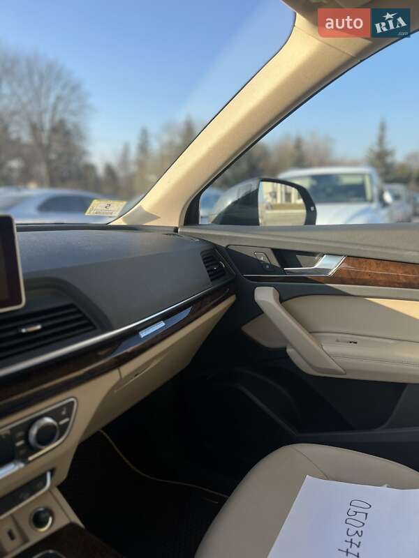 Внедорожник / Кроссовер Audi Q5 2019 в Самборе фото 33 Внедорожник / Кроссовер Audi Q5 2019 в Самборе