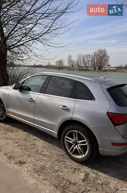 Позашляховик / Кросовер Audi Q5 2016 в Чернівцях