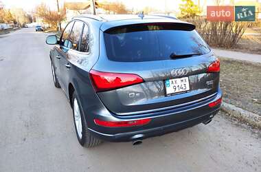 Внедорожник / Кроссовер Audi Q5 2016 в 