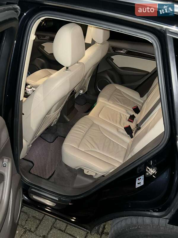 Внедорожник / Кроссовер Audi Q5 2013 в Виноградове