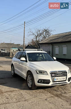 Внедорожник / Кроссовер Audi Q5 2015 в 