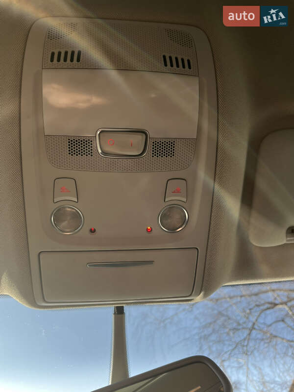 Внедорожник / Кроссовер Audi Q5 2015 в Конотопе