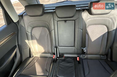 Внедорожник / Кроссовер Audi Q5 2015 в 