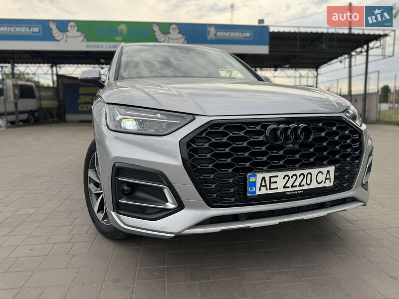 Внедорожник / Кроссовер Audi Q5 2021 в Кривом Роге