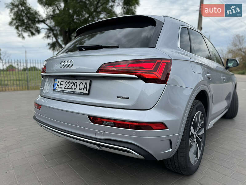 Внедорожник / Кроссовер Audi Q5 2021 в Кривом Роге