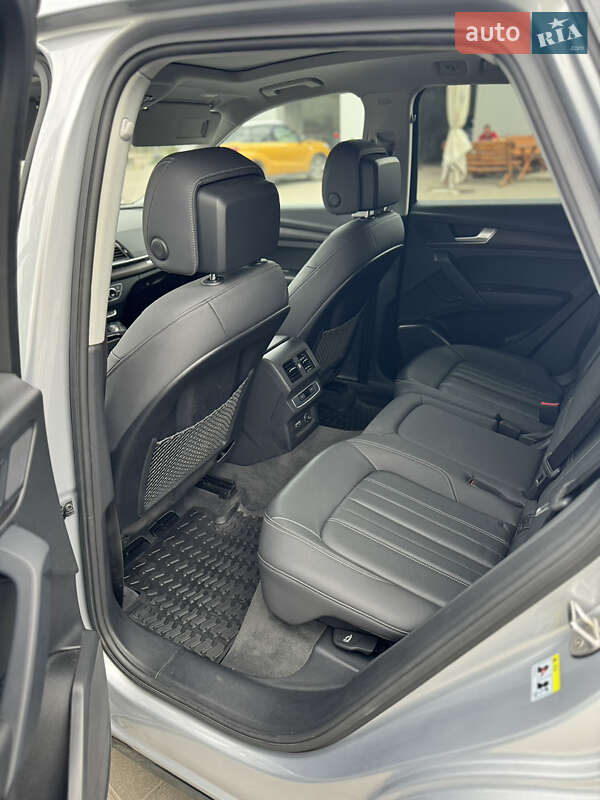 Внедорожник / Кроссовер Audi Q5 2021 в Кривом Роге