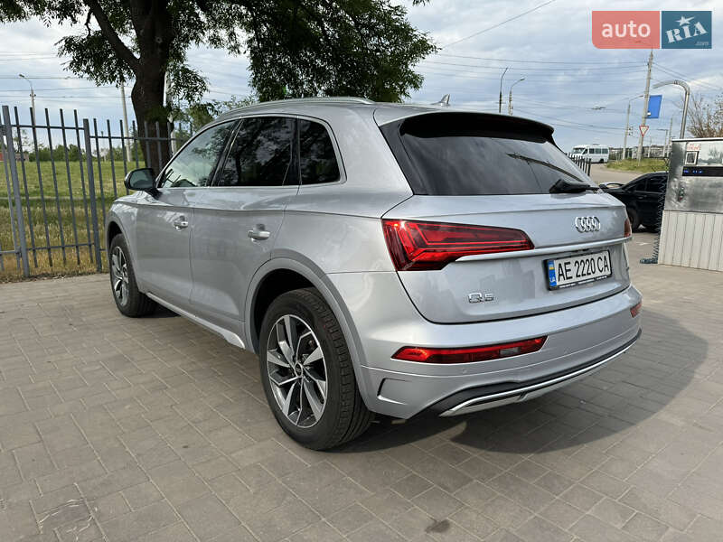 Внедорожник / Кроссовер Audi Q5 2021 в Кривом Роге