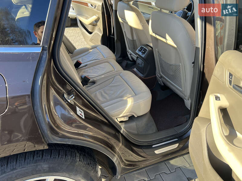 Внедорожник / Кроссовер Audi Q5 2010 в Луцке