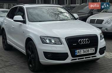 Внедорожник / Кроссовер Audi Q5 2010 в 