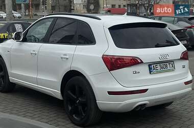 Внедорожник / Кроссовер Audi Q5 2010 в 