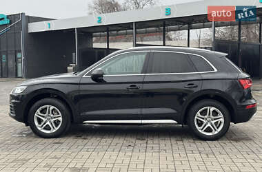Внедорожник / Кроссовер Audi Q5 2019 в 