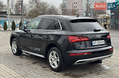 Внедорожник / Кроссовер Audi Q5 2019 в 
