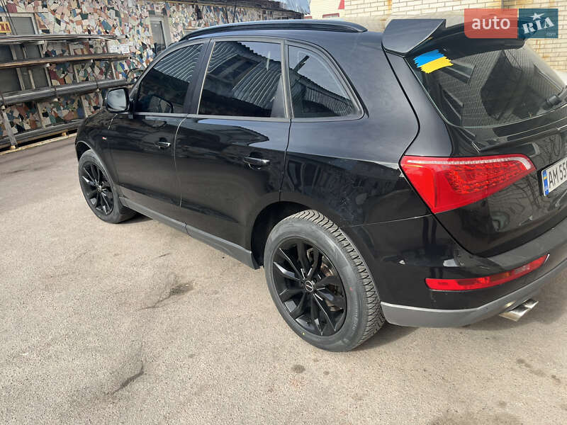 Внедорожник / Кроссовер Audi Q5 2011 в Коростене