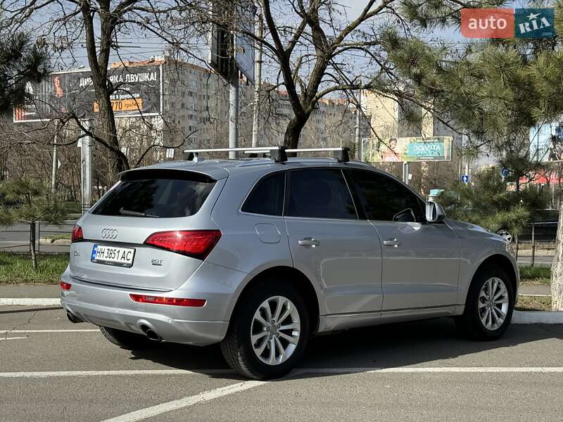 Внедорожник / Кроссовер Audi Q5 2015 в Одессе