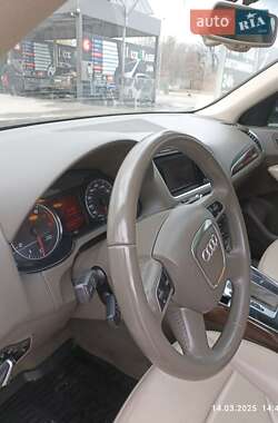 Внедорожник / Кроссовер Audi Q5 2011 в 