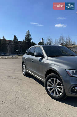 Внедорожник / Кроссовер Audi Q5 2015 в 