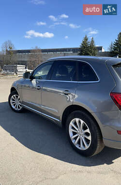 Внедорожник / Кроссовер Audi Q5 2015 в 