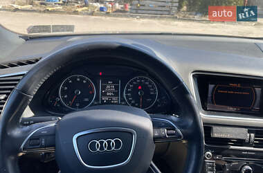 Внедорожник / Кроссовер Audi Q5 2015 в 