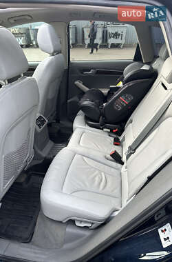 Внедорожник / Кроссовер Audi Q5 2010 в 