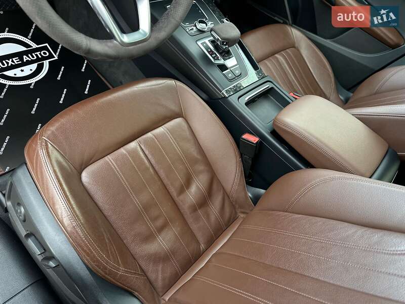 Внедорожник / Кроссовер Audi Q5 2017 в Киеве