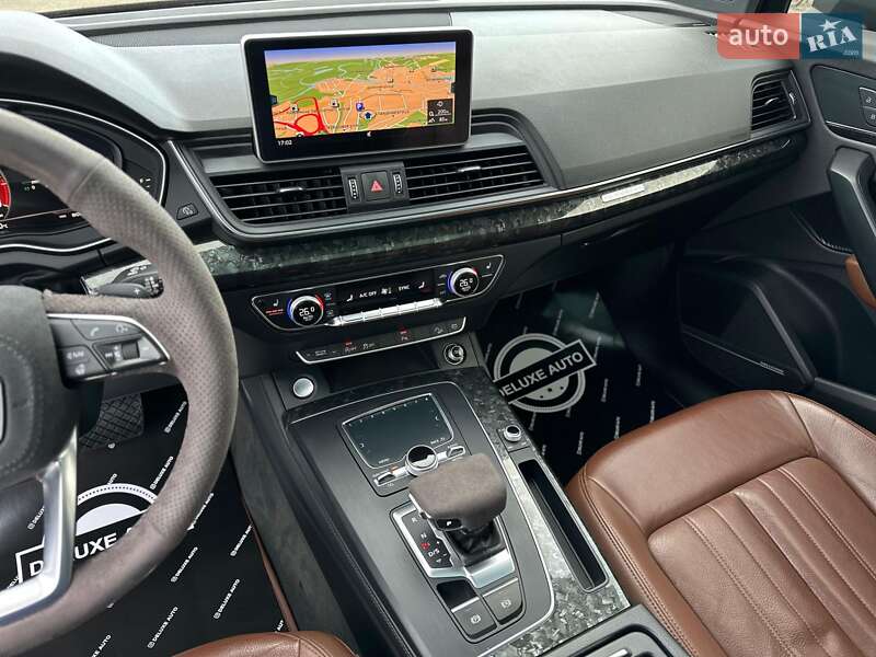 Внедорожник / Кроссовер Audi Q5 2017 в Киеве